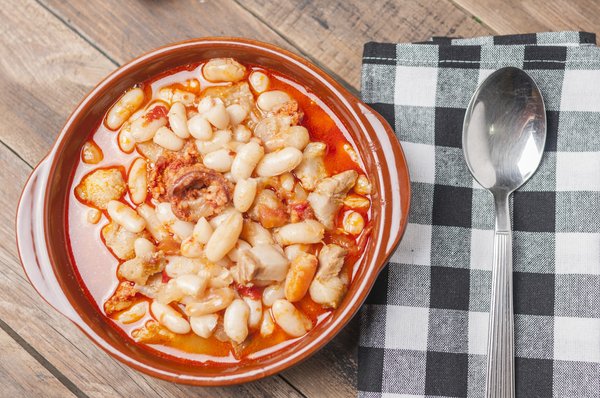 Comment créer un potager thérapeutique pour les seniors dans une résidence urbaine ?